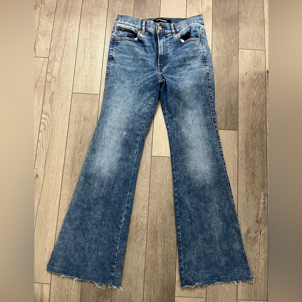 Express Slim Flare High Rise Blue Jeans Size  8 Regular